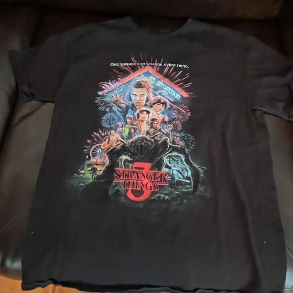 Stranger Things 3 Black Graphic T-Shirt - Picture 1 of 3